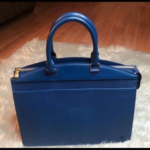 LOUIS VUITTON EPI LEATHER RIVIERA